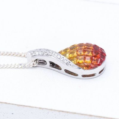 JOAN SUNSET SAPPHIRE & DIAMOND PENDANT IN 18K GOLD