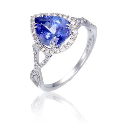 TESSA TANZANITE & DIAMOND ENGAGEMENT RING IN 18K GOLD