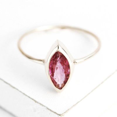 PINK TOURMALINE 0.98 CARAT 10K PINK GOLD RING - SIZE 6 By EQUALLI.com