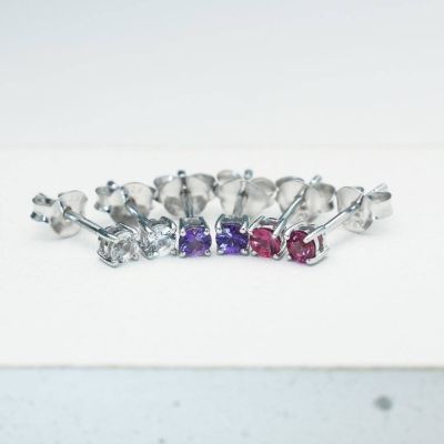 EQUALLI PRONG SET EARRINGS IN STERLING SILVER