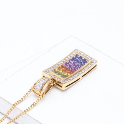 LEAH RAINBOW SAPPHIRE & DIAMOND PENDANT IN 18K GOLD