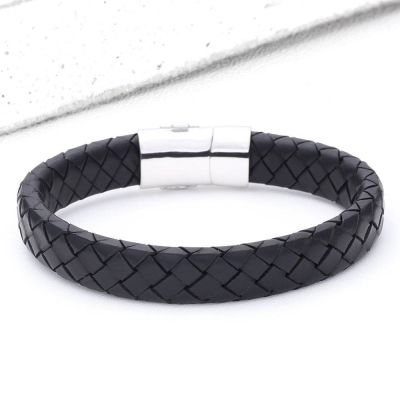 AMBER LEATHER BRACELET IN NERO by EQUALLI.COM