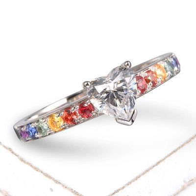 LAS VEGAS HEART RING IN 14K GOLD by EQUALLI.COM