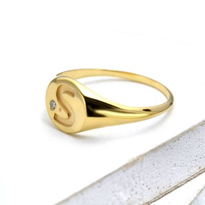YOUR INITIALS PERSONALISED SIGNET RING W/ DIAMOND OR SAPPHIRE - CANDARA FONT BY EQUALLI.COM